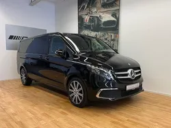 Obsidianschwarz metallic Gebraucht 2023 Mercedes V300 Avantgarde Edition Van / Kleinbus | 53.907 €