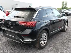 Deep black perleffekt deep black perleffekt Gebraucht 2019 VW T-Roc Sportline SUV | 21.486 € (Fairer Preis)