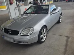 Silber Gebraucht 1998 Mercedes SLK230 Cabrio | 2.800 €