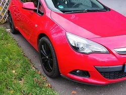 Rot Gebraucht 2016 Opel Astra GTC Coupé | 6.200 € (Guter Preis)