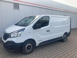 Weiß Gebraucht 2016 Renault Trafic Van | 7.950 € (Guter Preis)