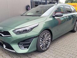 Experience grün Neu 2025 Kia Ceed Sportswagon GT-Line Kombi | 30.845 € (Fairer Preis)