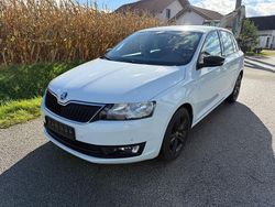 Weiß Gebraucht 2017 Skoda Rapid Style Limousine | 8.990 € (Guter Preis)
