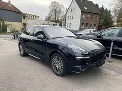 Blau Gebraucht 2017 Porsche Cayenne S Sport SUV | 31.990 € (Etwas zu teuer)