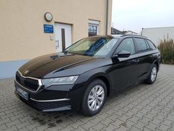 Graphite grau metallic Gebraucht 2024 Skoda Octavia Selection Kombi | 30.990 € (Guter Preis)