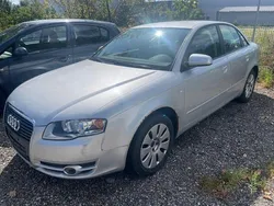 Silber Gebraucht 2005 Audi A4 Limousine | 1.450 €