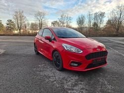 Rot Gebraucht 2018 Ford Fiesta ST-Line Kleinwagen | 7.499 € (Superpreis)