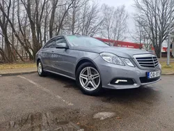 Silber Gebraucht 2009 Mercedes E250 Limousine | 10.000 € (Fairer Preis)