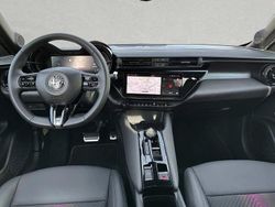 Rot Gebraucht 2024 Alfa Romeo GT Junior Limousine | 50.514 €