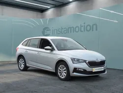 Silber Gebraucht 2024 Skoda Scala Tour Kleinwagen | 21.980 € (Fairer Preis)