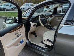 Gold Gebraucht 2015 BMW 218 Active Tourer Luxury Line Van / Kleinbus | 14.600 € (Guter Preis)
