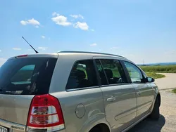 Beige Gebraucht 2009 Opel Zafira Van / Kleinbus | 950 € (Superpreis)