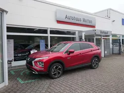Dynamik rot (d) Gebraucht 2022 Mitsubishi Eclipse Cross Intro Edition SUV | 23.990 € (Fairer Preis)
