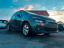 Grau Gebraucht 2018 Citroën C4 SpaceTourer Business Class Van / Kleinbus | 7.990 € (Superpreis)