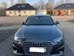 Grau Gebraucht 2019 Audi A4 S-Line Kombi | 25.700 € (Fairer Preis)
