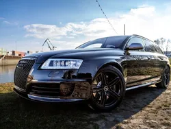 Schwarz Gebraucht 2010 Audi RS6 Ambiente Kombi | 44.980 €