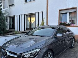 Grau Gebraucht 2019 Mercedes CLA250 Limousine | 24.500 € (Fairer Preis)