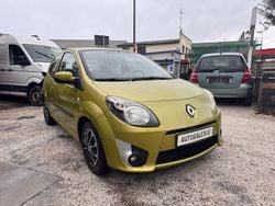 Grün Gebraucht 2010 Renault Twingo Kleinwagen | 4.940 € (Teuer)