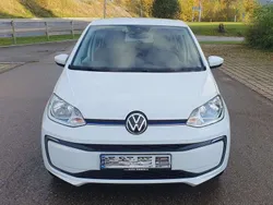 Weiß Gebraucht 2022 VW e-up! Kleinwagen | 12.490 € (Guter Preis)