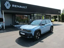 Blau Gebraucht 2025 Renault 4 E-Tech Komfort SUV | 35.950 €