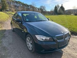 Schwarz Gebraucht 2007 BMW 318 Limousine | 3.800 € (Guter Preis)