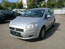 Silber Gebraucht 2009 Fiat Grande Punto Dynamic Kleinwagen | 2.980 € (Fairer Preis)