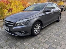 Grau Gebraucht 2015 Mercedes A180 Edition Limousine | 13.990 € (Guter Preis)