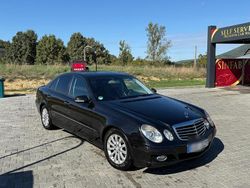 Schwarz Gebraucht 2007 Mercedes E220 Limousine | 6.500 € (Teuer)