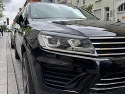 Schwarz Gebraucht 2015 VW Touareg SUV | 16.000 €