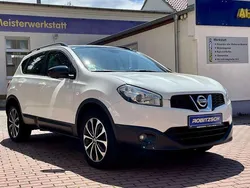 Weiß Gebraucht 2014 Nissan Qashqai 360º SUV | 10.790 € (Guter Preis)