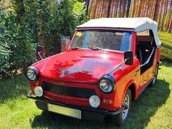 Rot Gebraucht 1988 Trabant 601 Cabrio | 14.000 €