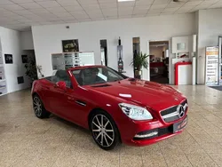 Rot Gebraucht 2016 Mercedes SLK200 AMG Cabrio | 23.950 € (Fairer Preis)