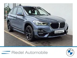 Grau Gebraucht 2022 BMW X1 Sport Line SUV | 29.990 € (Fairer Preis)