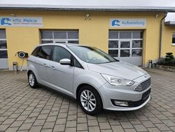 Silber Gebraucht 2019 Ford Grand C-Max Titanium Van / Kleinbus | 6.800 € (Fairer Preis)