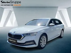 Weiß Gebraucht 2022 Skoda Octavia Style Kombi | 23.770 € (Fairer Preis)