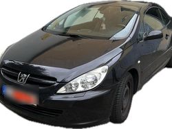 Schwarz Gebraucht 2004 Peugeot 307 CC Cabrio | 1.749 € (Fairer Preis)