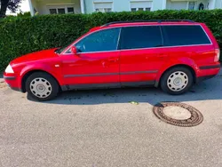 Rot Gebraucht 2003 VW Passat Kombi | 999 € (Superpreis)