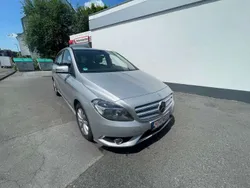 Polarsilber Gebraucht 2014 Mercedes B180 Van / Kleinbus | 13.400 € (Fairer Preis)