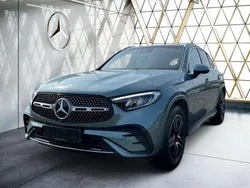 Metalliclack verdesilber Gebraucht 2025 Mercedes GLC220 AMG SUV | 60.840 €
