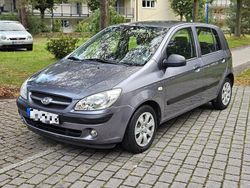 Grau Gebraucht 2009 Hyundai Getz Kleinwagen | 950 €