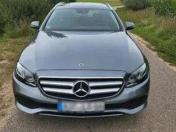 Grau Gebraucht 2017 Mercedes E200 Kombi | 24.500 €