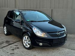 Schwarz Gebraucht 2010 Opel Corsa Color Edition Kleinwagen | 5.790 € (Fairer Preis)