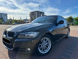 Schwarz Gebraucht 2011 BMW 318 Sport Line Limousine | 3.999 € (Guter Preis)