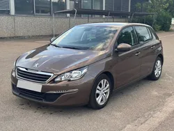 Braun Gebraucht 2015 Peugeot 308 Active Limousine | 5.750 € (Fairer Preis)