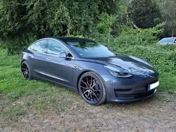 Grau Gebraucht 2019 Tesla Model 3 Standard Range Plus Limousine | 21.900 € (Etwas zu teuer)