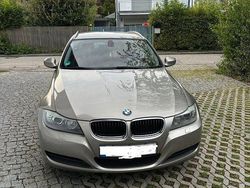 Gold Gebraucht 2010 BMW 316 Exclusive Kombi | 6.100 € (Etwas zu teuer)