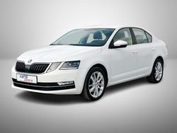 Weiß Gebraucht 2018 Skoda Octavia Style Limousine | 10.850 € (Teuer)