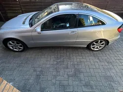 Silber Gebraucht 2003 Mercedes C230 Coupé | 2.899 € (Fairer Preis)