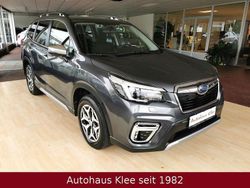 Grau Gebraucht 2020 Subaru Forester Trend SUV | 26.900 € (Etwas zu teuer)