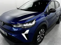 Blau Gebraucht 2024 Renault Captur Evolution SUV | 22.450 € (Fairer Preis)